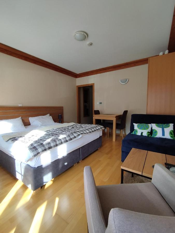 Apartment 216 Nim Unutar Kompleksa Aparthotel Vucko ยาโฮรินา ภายนอก รูปภาพ